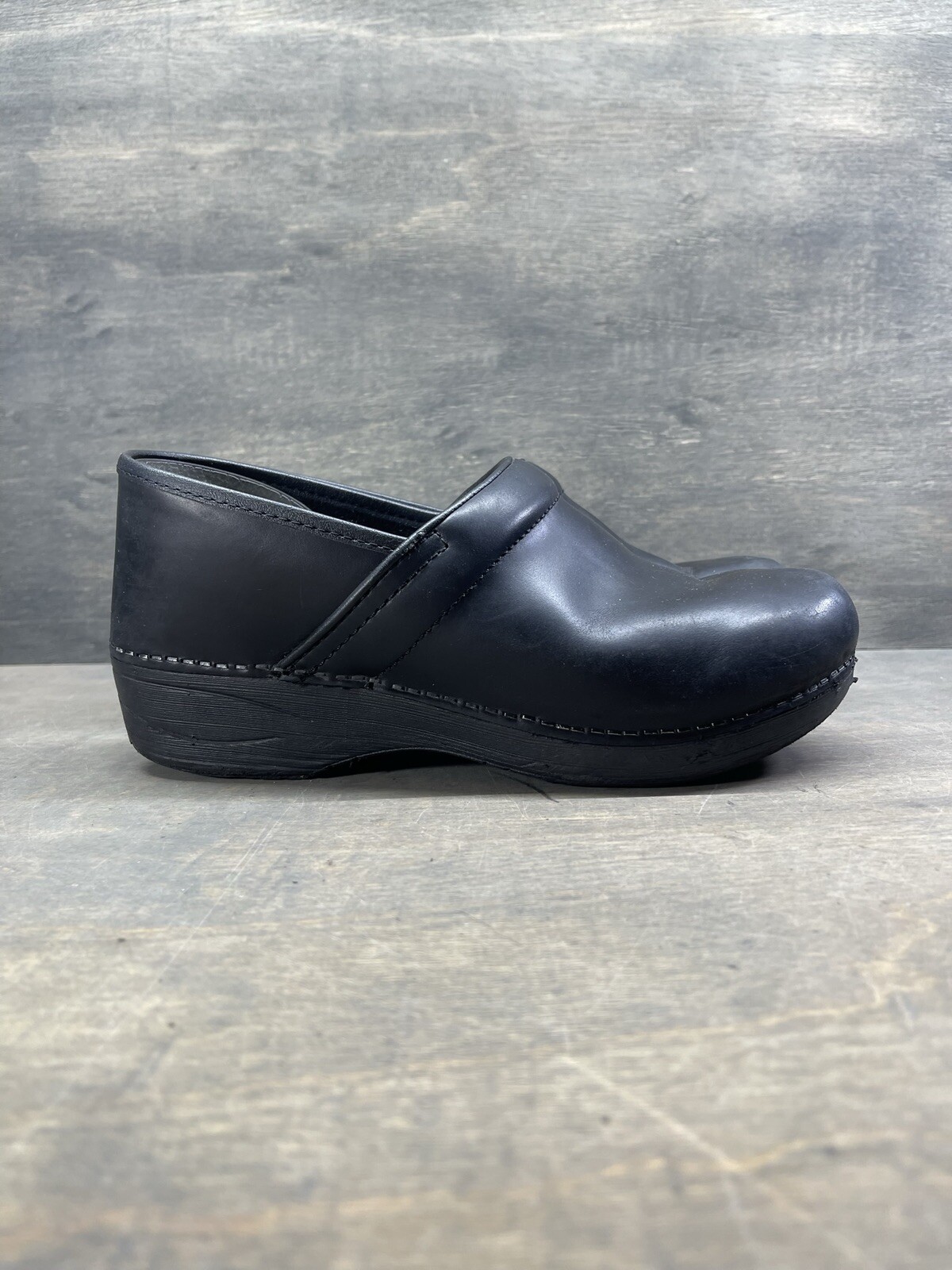 clarks nursing shoes