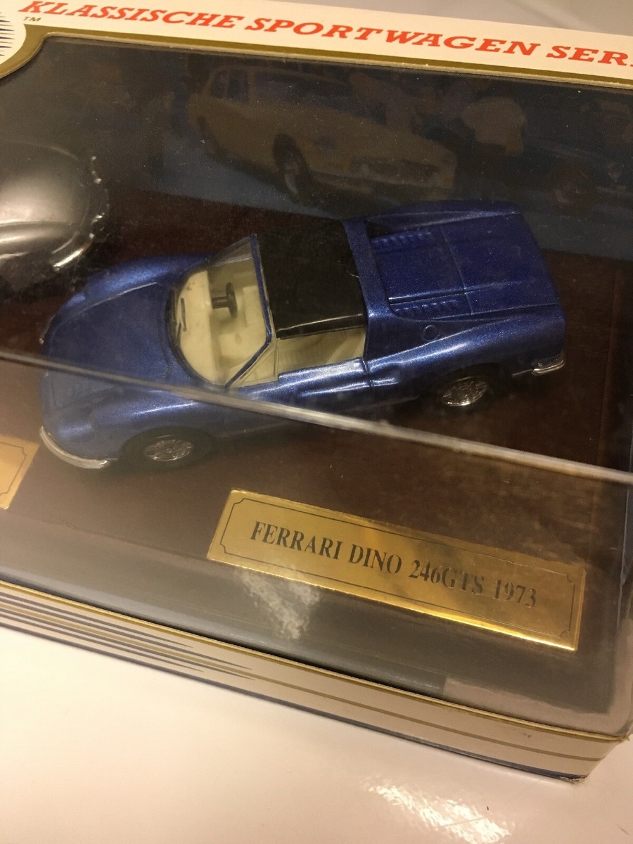 Dinky collection Classic Sports Cars Serie I Dy-902 - Porsche, Mercedes, Ferrari Métal - Vendu