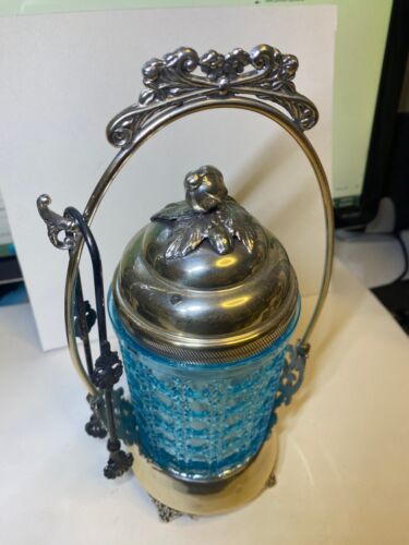 RARE HUGE VICTORIAN PICKLE CASTOR, AQUA GLASS INSERT, MERIDEN SILVER PLATE STAND - Picture 3 of 7
