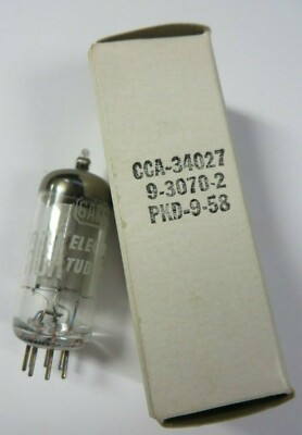 Vintage 1950's RCA Electron Vacuum Tube 6AK6 New Old Stock in Box
