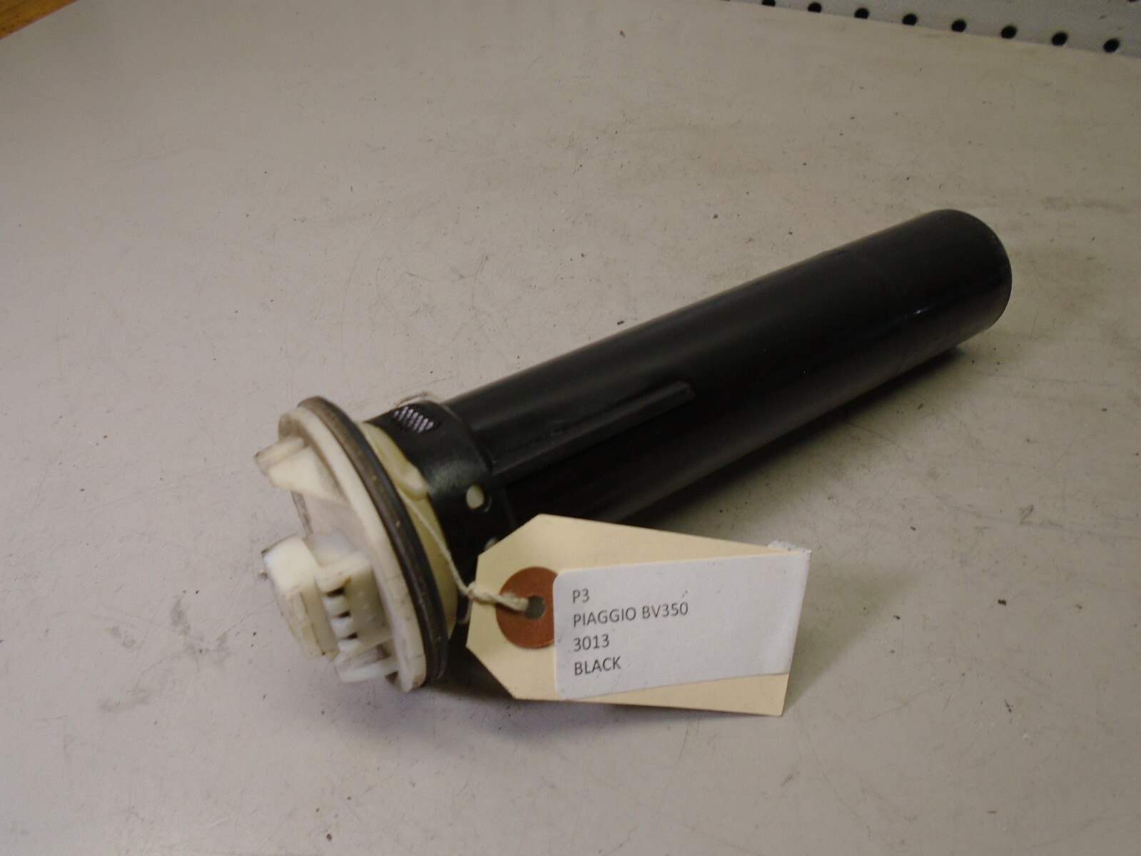 Gas Tank Level Sensor for Piaggio BV350 2013 - 2014 P3