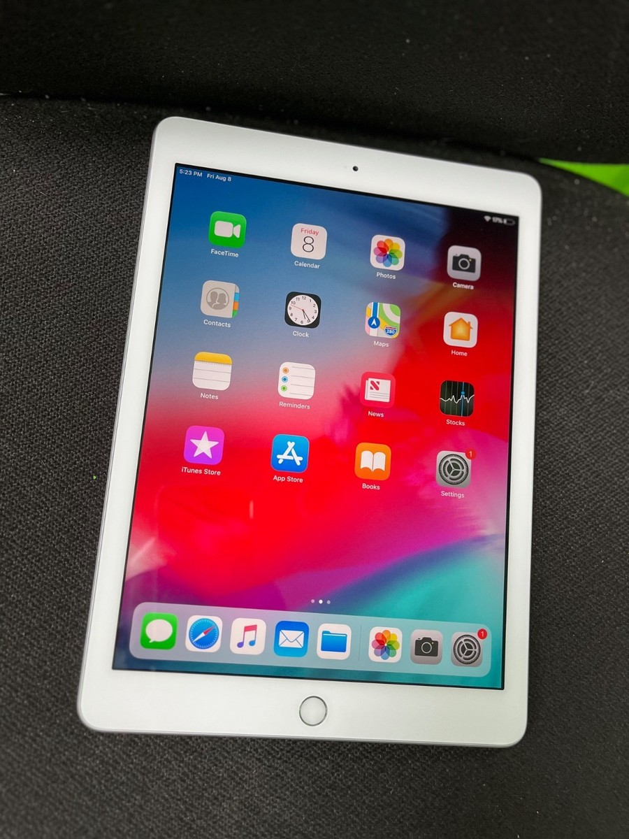 Apple iPad 6th Gen. 128GB, Wi-Fi, 9.7