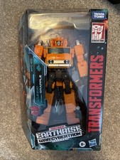 Hasbro Transformers War for Cybertron  Earthrise Deluxe - Autobot Grapple Action
