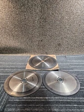 (QTY 3) Kent 350x2,25x40 140T, 350x2,30x40 140T, 400x2,30x40 160T Saw Blade