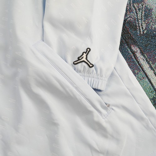 Air Jordan Essentials Coaches Jacket All Over Print Size Medium dv7616-411 $120 - Picture 4 of 6