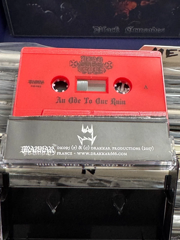 Vlad Tepes Lot Two NEW Cassettes Morte Lune/An Ode to Ruin Drakkar Foto 2 de 3