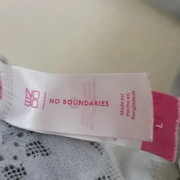 Sujetador Bralette de Encaje Gris No Boundaries L Foto 4 de 4