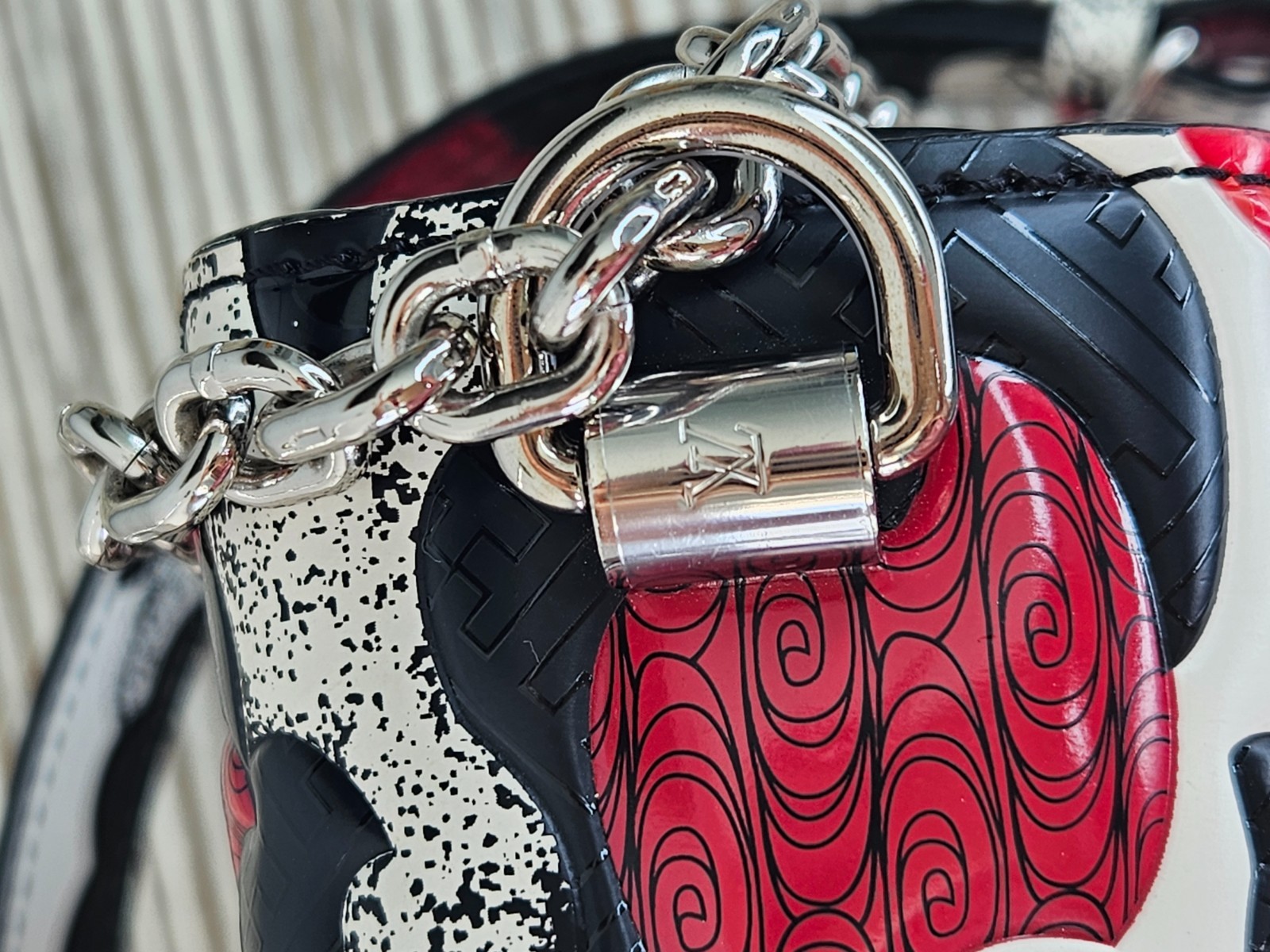 Louis Vuitton Twist MM Patchwork Waves Cruise Col… - image 8