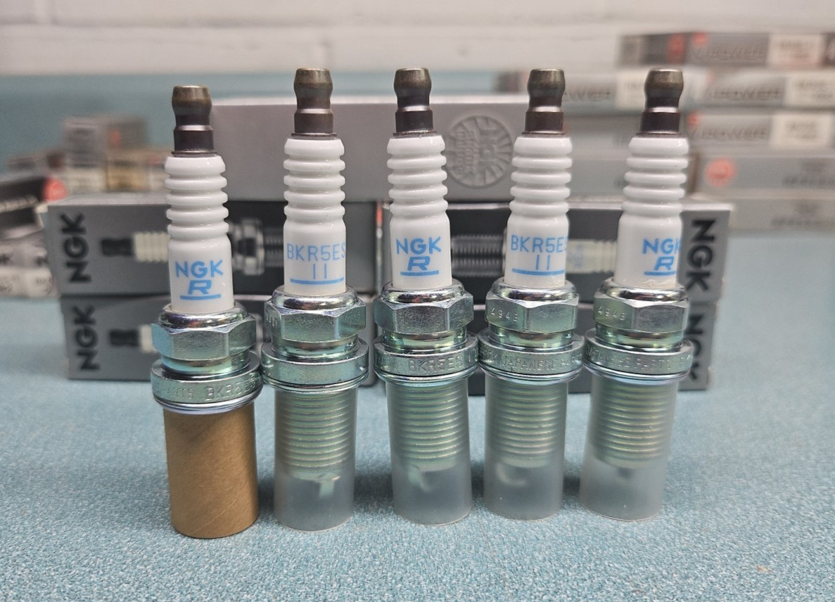 NGK Spark Plugs BKR5ES-11 Stock No. 2382     Lot Of 5