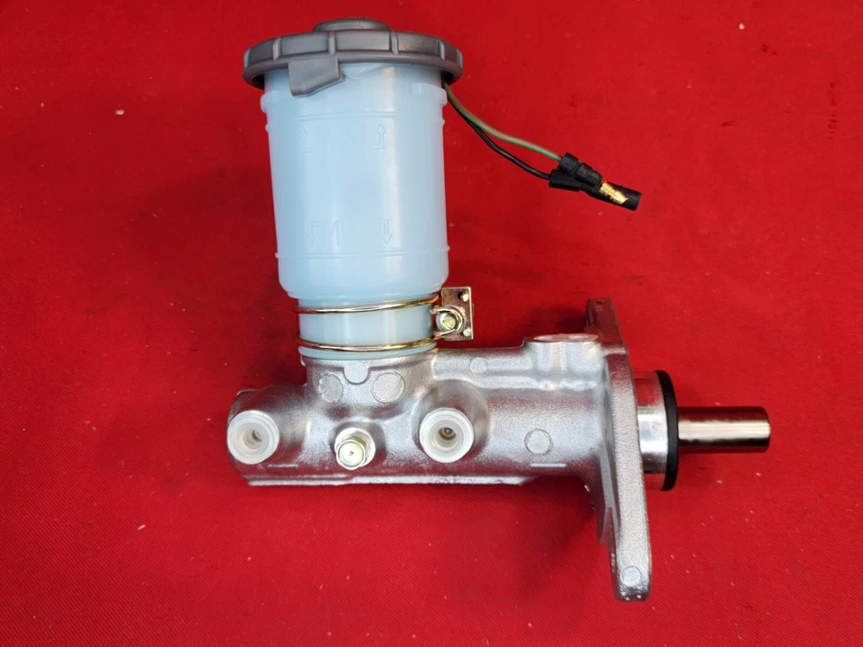 OEM Honda Master Cylinder 46100SE0903 For 1985-1989 Honda Accord, Acura Integra — 第 4/4 张图片