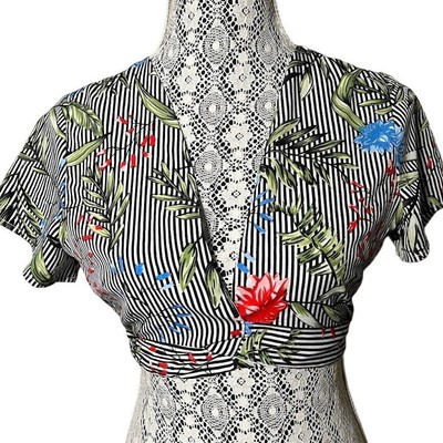 Super Down Rare Black White Stipe Floral 2 Piece Crop Short Set Size Small 