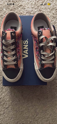 VANS Men's Souvenir Asphalt