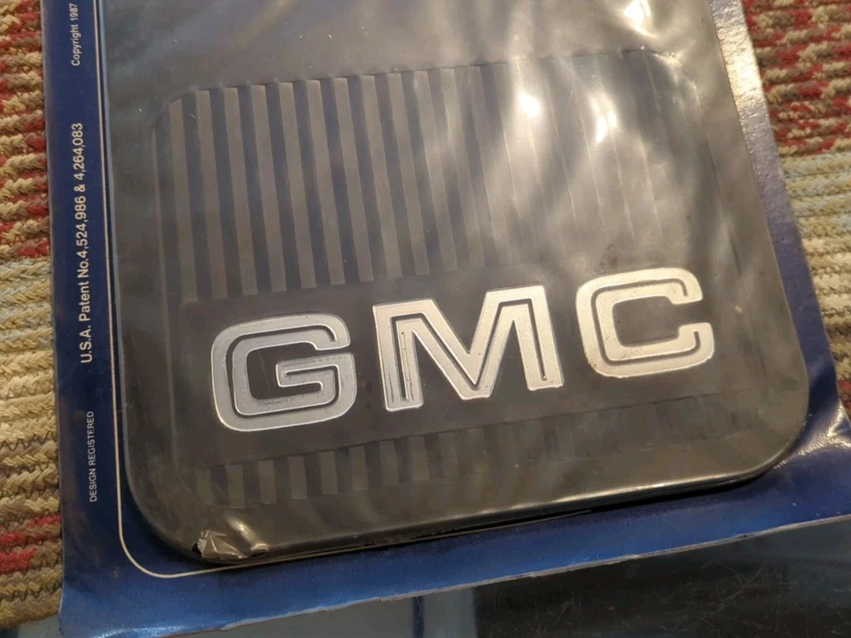 Vintage GMC 1980s Power Flow Splash Guard Mud Flap set Mudflaps Pair NOS New - Image 4 of 4