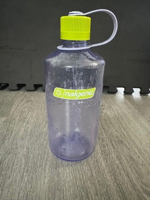 Nalgene 32oz/1000ml Water Bottle - Clear/Purple/Green cup