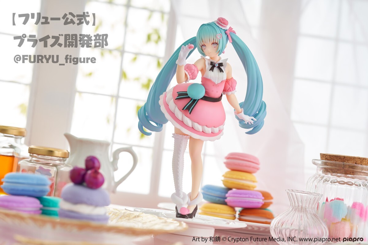 Exciting Macaron ビニールフィギュアセット Amazon.co.jp: 単品 POP MART The Monsters - おいしいマカロン
