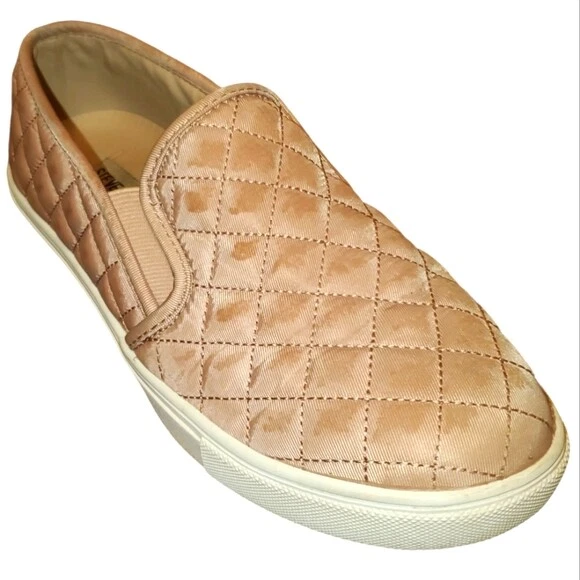 Michael kors quilted shoes deals