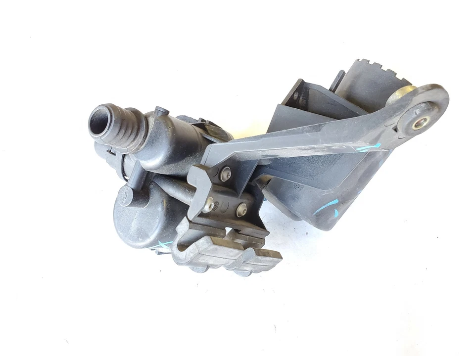 2001-2005 BMW X5 E53 Charcoal Evap Fuel Filter Canister - Изображение 4 из 4