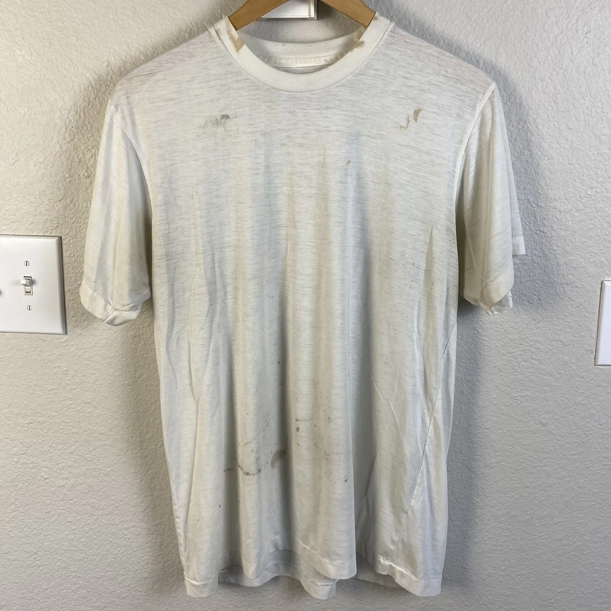Dirty white cheap t shirt