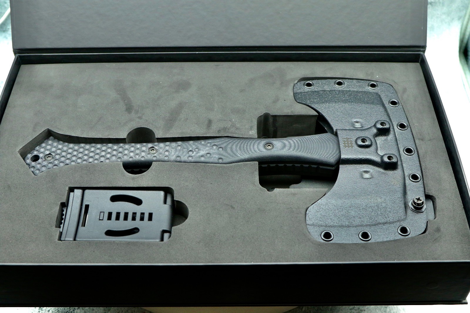 HALFBREED BLADES CBA-01 COMPACT BATTLE AXE