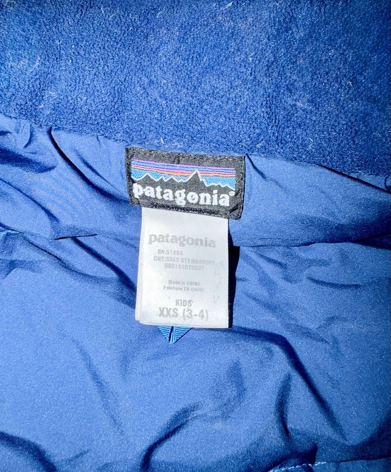 Chaqueta acolchada de plumón Patagonia azul para niños Foto 3 de 4