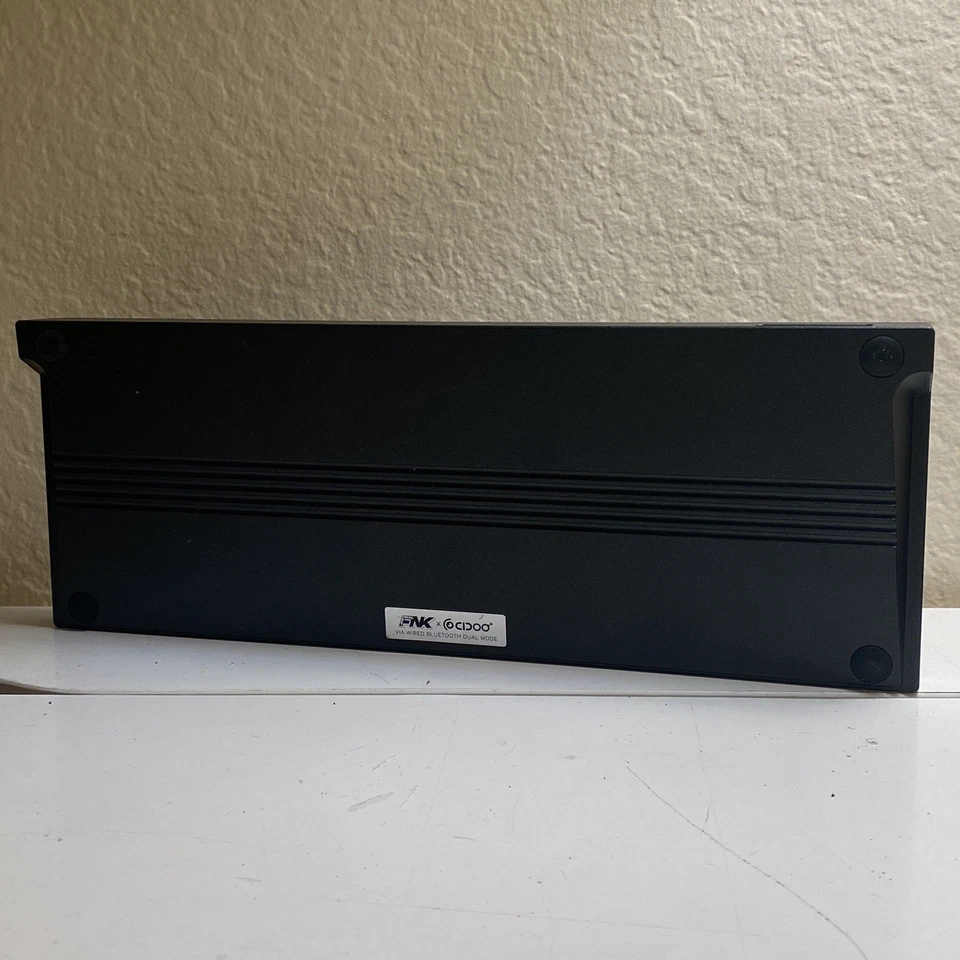 Teclado mecánico personalizado todo negro apagón 65% (CIDOO v65). Foto 3 de 4