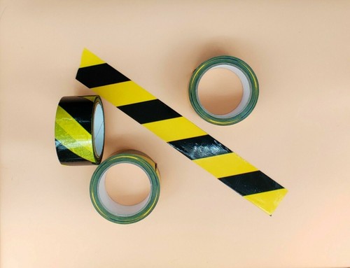 BLACK & YELLOW STRIPED FLOOR MARKING TAPE 48mm x 33m SAFETY OH&S HAZARD SECURITY - Picture 2 of 5