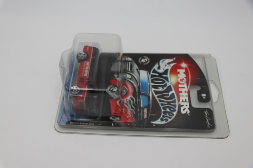 Hot Wheels Mothers Series 1-4 W/ERROR Mom's Pro 34 W/Protectors - Picture 12 of 13