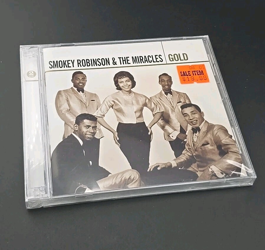 【中古】 Smokey Robinson&amp; The Miracles スモーキーロビンソン＆ザミラクルズ / Definitive Performance 1963 To1987 中古】 Smokey Robinson& The Miracles スモーキーロビンソン