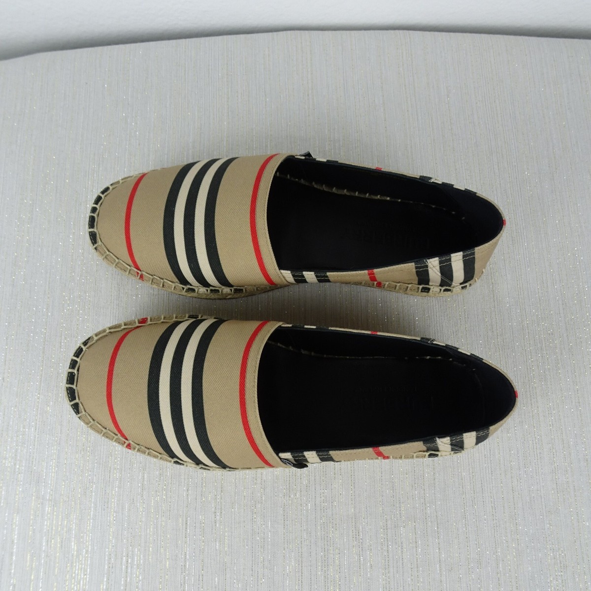 BurberryバーバリーAlport Icon Espadrillesエスパドリーユ Burberry Alport Icon Striped Espadrille Flat Archive Beige