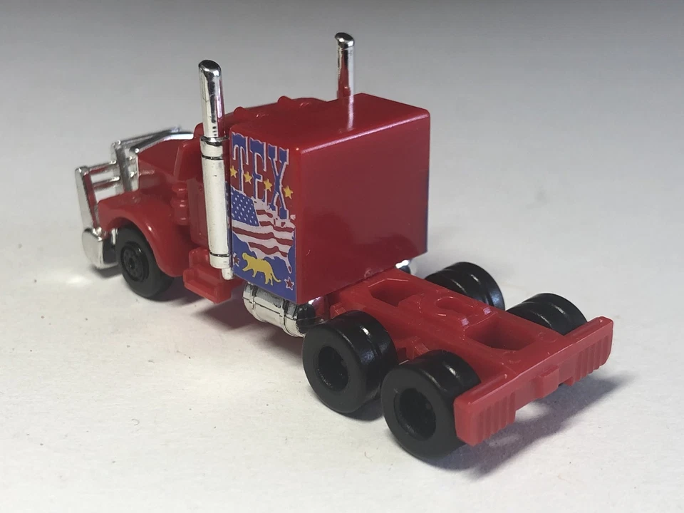 2.2 INCH 1999 Peterbilt Truck Kinder 1/150 Z Scale Plastic MINT Loose - Image 2 of 4