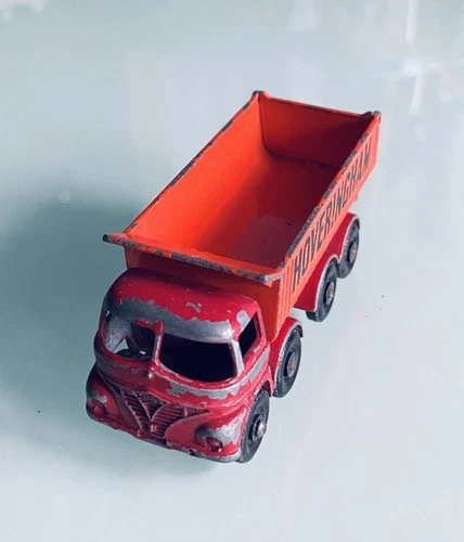 MATCHBOX No.17 - HOVERINGHAM Tipper Truck - Vintage Diecast Model Toy Car