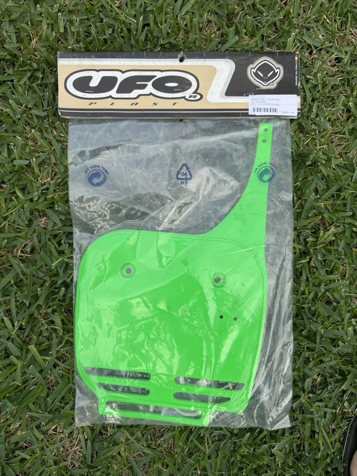 Kawasaki 1984 - 2004 KX60 передний номерной знак НЛО пластик / новый из старых запасов НЛО - Изображение 3 из 4