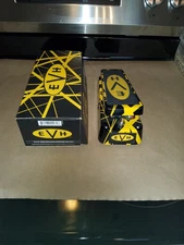 Dunlop EVH95 Eddie Van Halen Signature Cry Baby Wah Effects Pedal. Works. AS IS