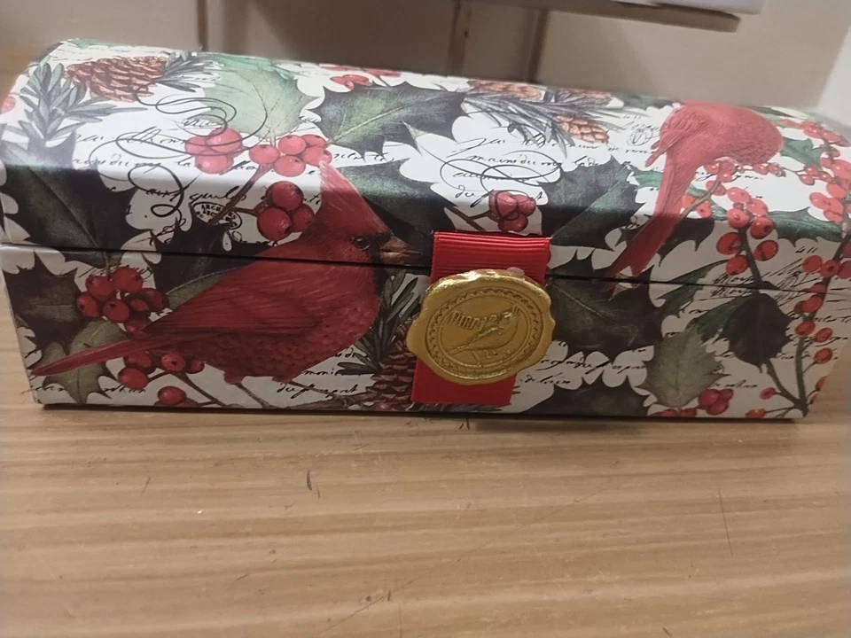 Nuevo en caja Pier 1 Imports Holiday Forest Fragancia 3 piezas Velas votivas Regalo Foto 3 de 4