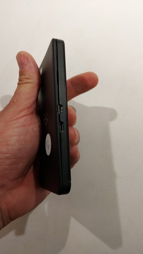 624.Blackberry Z10 - For Collectors - Unlocked - Like N E W - Picture 7 of 13