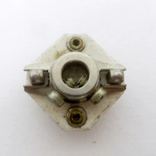 JAMES MILLEN  39006 COUPLING  SLIDE ACTION STEATITE FOR 1/4" SHAFTS