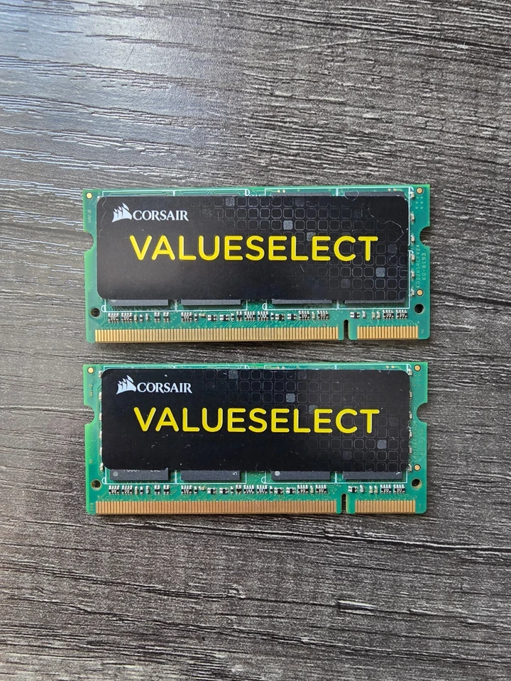 Corsair PC2-6400 8 GB SO-DIMM 800 MHz PC2-6400 DDR2 Memory (VS8GSDSKIT800D2) - Image 2 of 2