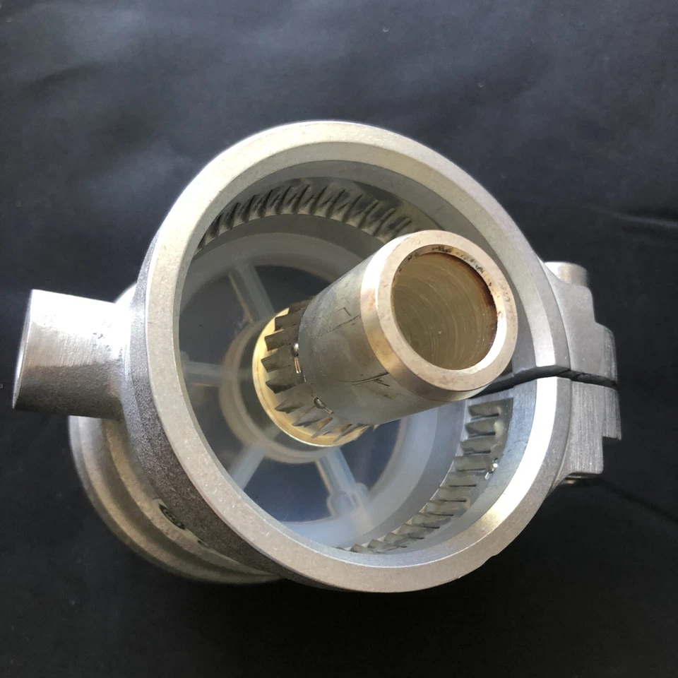 Spinner 01 BN533203 Adapter Connector For Industrial Radio Batch Number 01224497 - Image 2 of 4