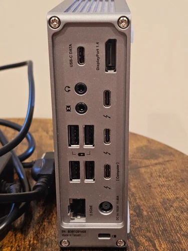 CalDigit TS4 Thunderbolt 4 Dock 18 Ports Docking Station