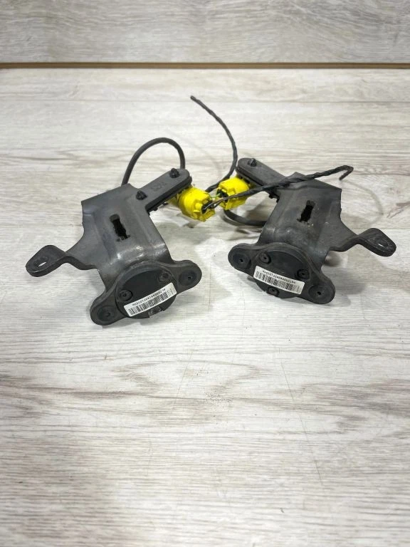 Actuador peatonal capó gasolina BMW 3 E92 E93 2012 7290001 239 kW GENUINO - Imagen 2 de 4