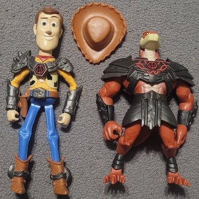 Toy Story That Time Forgot Battle Armor 5'' Woody & Reptillus 2014 Disney Pixar