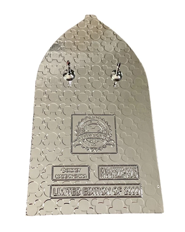 Значок DR «Окна зла» CRUELLA DE VIL от 101 далматинца - Изображение 2 из 2