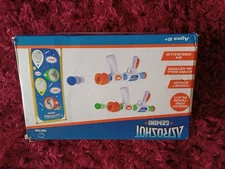 USA Toyz AstroShot Gemini 2 Ball Popper Guns with Target (UT-ASFB2P-MUL)
