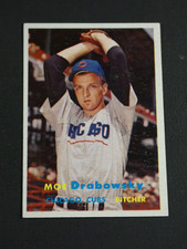 Moe Drabowsky 1957 Topps ROOKIE CARD #84. rookie card picture