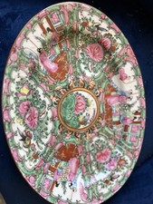 Antique Chinese Export Famille Rose Medallion Oval Dish Platter Mid 19th Century