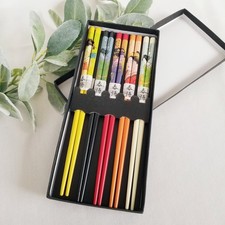 Chopsticks 5pc Gift Set Geisha Design Colorful Fancy Utensils