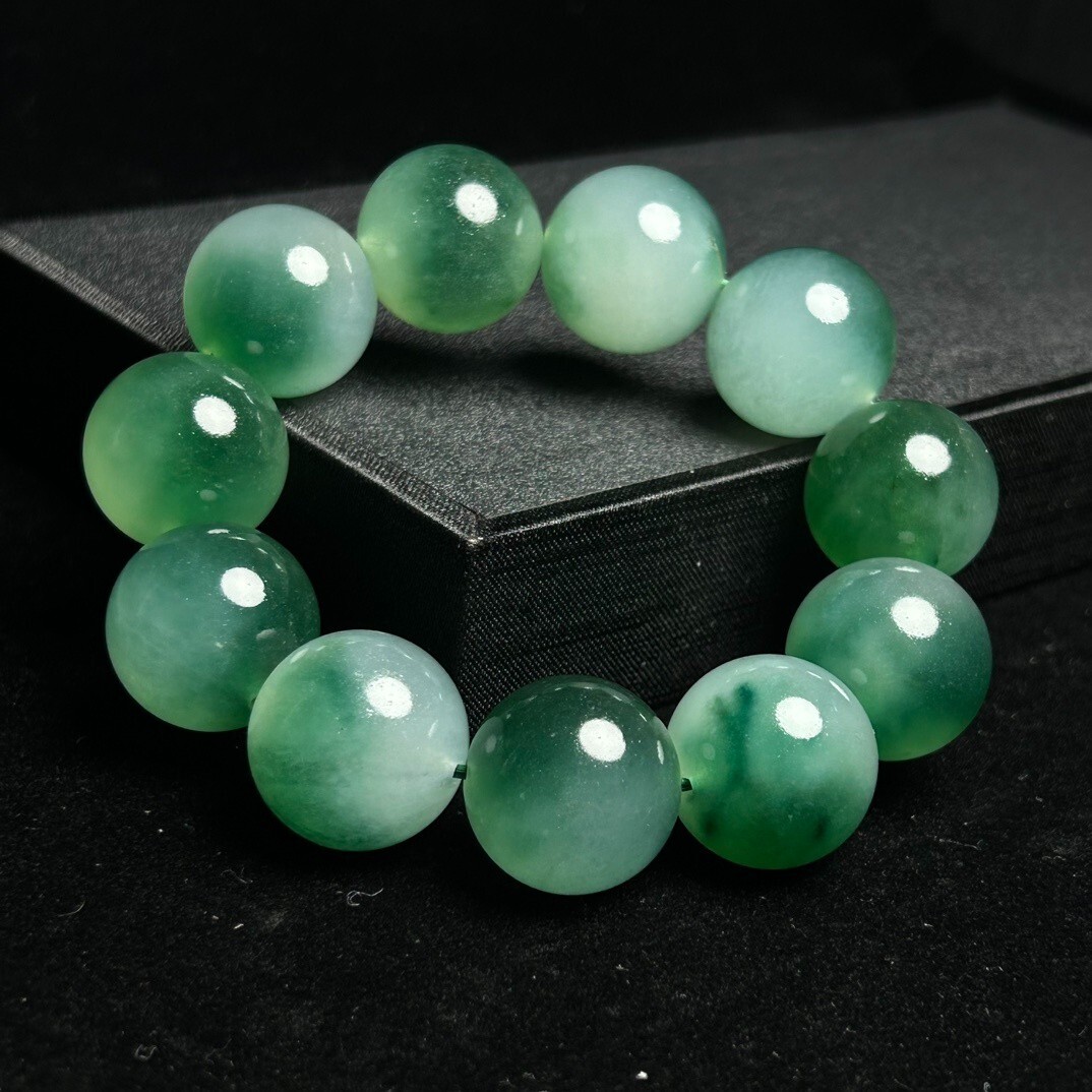 Grade A Icy Green Flower Burma jade jadeite 20MM Beads bracelet