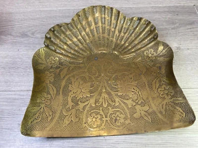 brass Dust Crumb Pan scoop Art Nouveau Heavy. Quality original elegant - Image 1 of 4