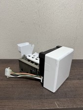 Whirlpool Kitchen Aid Ice Maker Assembly W10190961 WPW10190961 - For parts
