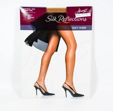 Hanes Silk Reflections Control Top LITTLE COLOR IJ Style 717 Sheer Toe Pantyhose